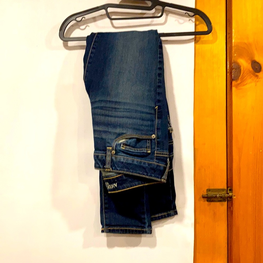 American Eagle size 6 skinny short Jean